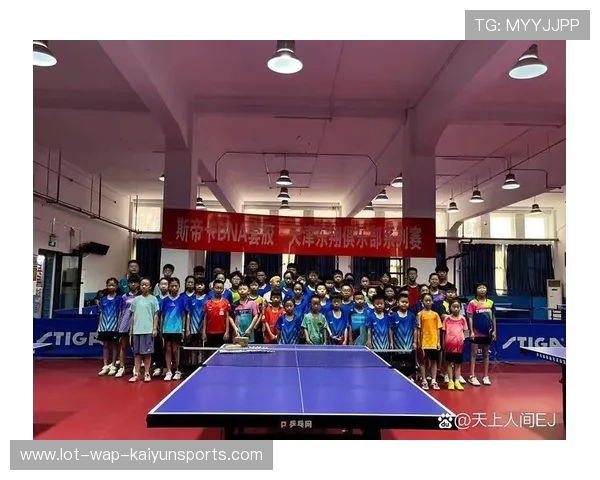 乒乓球俱乐部推动青少年教练员专业成长计划，乒乓球教练的发展机会